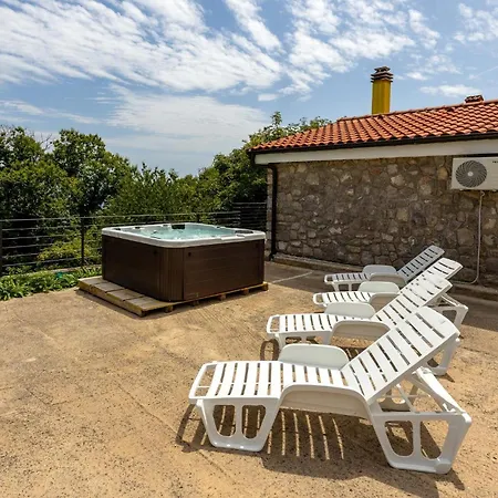 Beautiful In With Kitchen