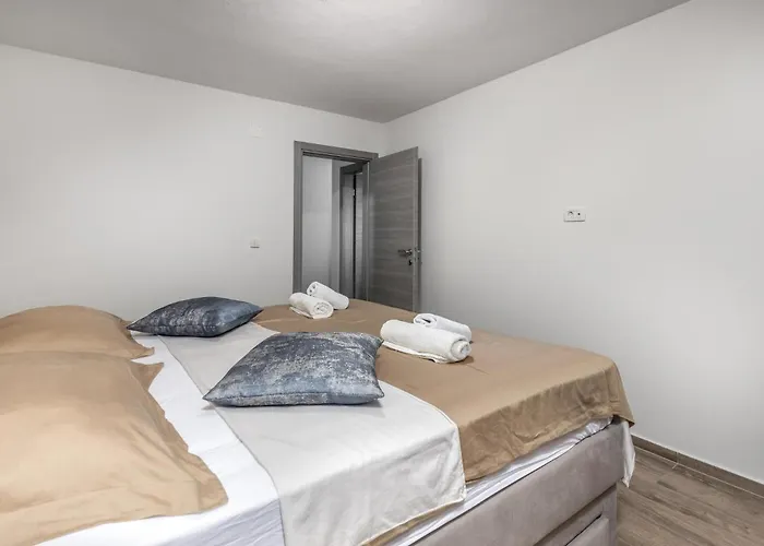 בית נופש Beautiful In With Kitchen